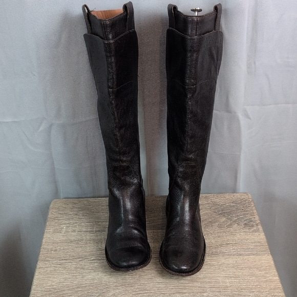 Frye Chocolate Brown Over the Knee Leather Boots. 8.5. - Picture 2 of 16